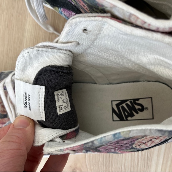 Vans Sk8-Hi Moody Floral size 12 Women’s, 10.5 Men’s - Picture 5 of 6